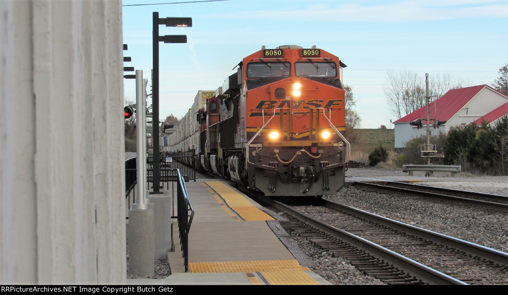 BNSF 8050